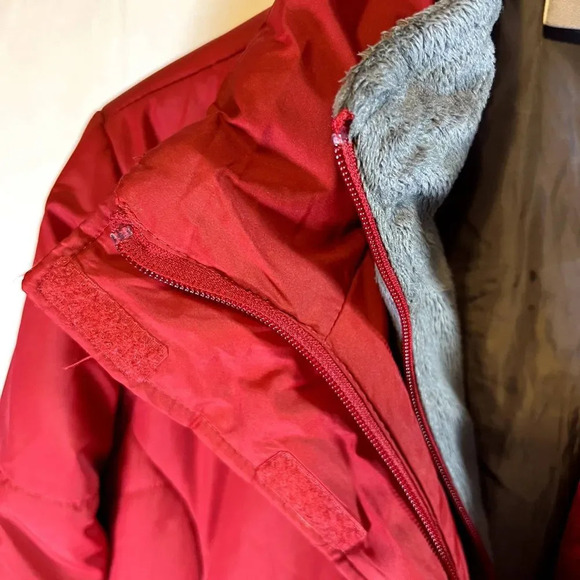 Free Tech Womens Puffer Coat with Side Cinch Tabs Size M 8-10 - Picture 8 of 13